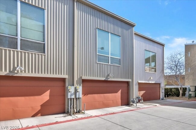 Photo - 2014 Pin Oak Ave