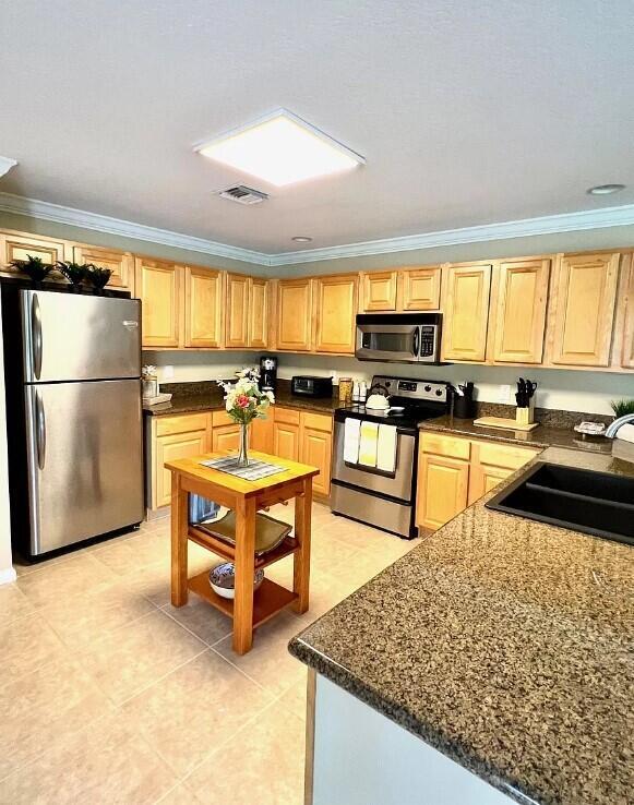 Photo - 6168 Adriatic Way