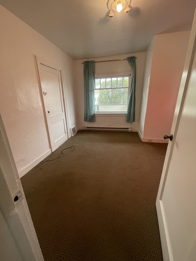 Photo - 390 W 19th Ave Unidad 390 W. 19th 1