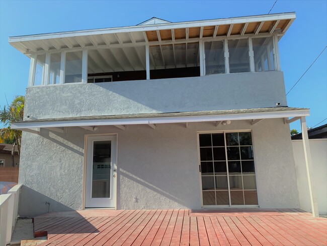 Photo - 4920 W 141st St Unidad