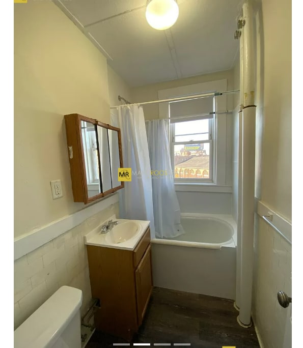 Photo - 1091 Boylston St