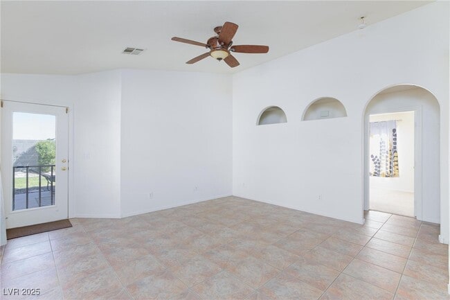 Photo - 9590 Bandera Creek Ave