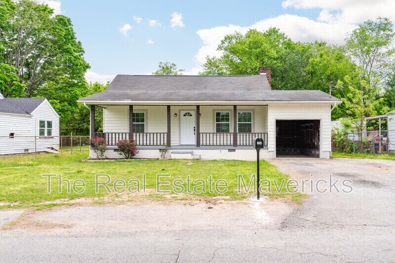 Photo - 1104 Indian Avenue