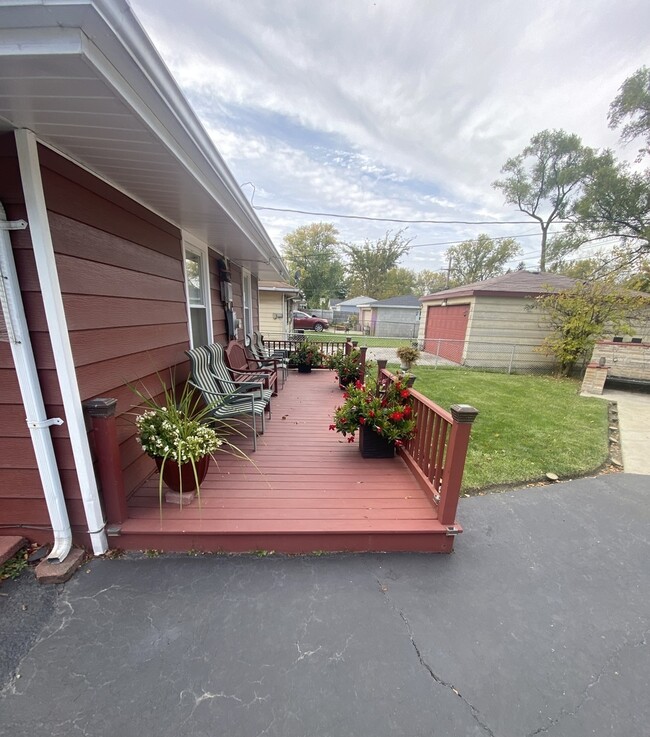 Photo - 23 W 143rd St