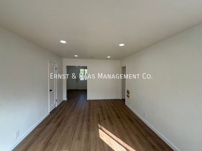 Photo - 778 Cherry Ave