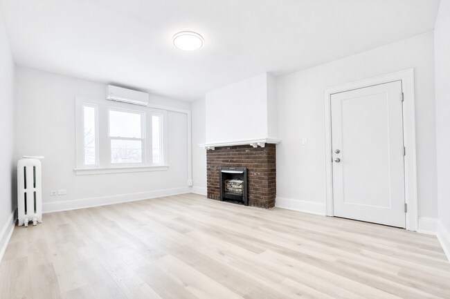 Photo - 5325 Van Alstyne Pl Unité 10