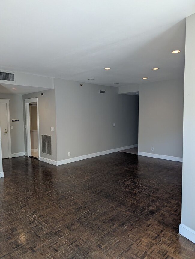 Photo - 416 Commonwealth Ave Unit 202
