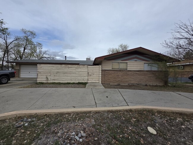 Photo - 2628 Patterson Rd