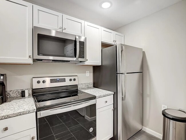 Photo - 2341 Burnet Ave Unit 8