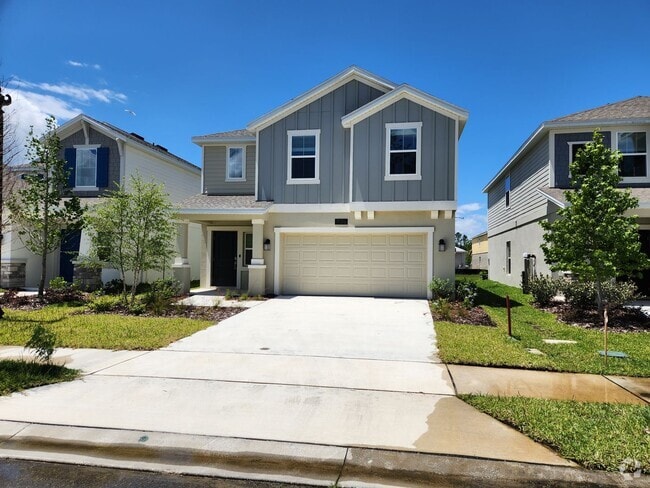 Building Photo - Beautiful 2 story 4 bedroom, 2.5 bathroom Rental
