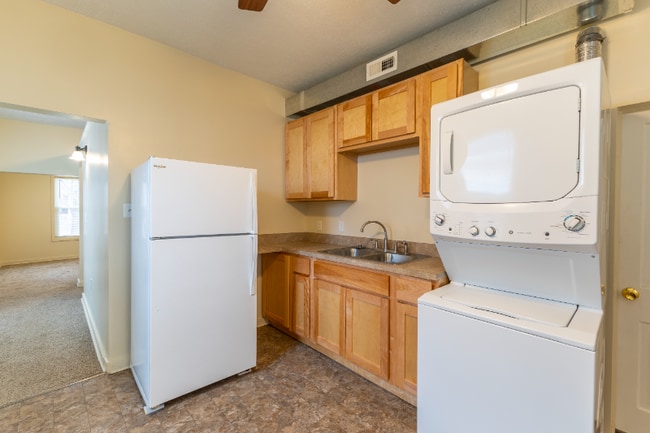 Photo - 6606 Ballard Ave