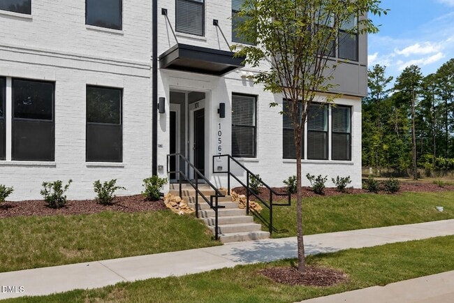 Building Photo - 10567 Pleasant Br Dr Unit 101