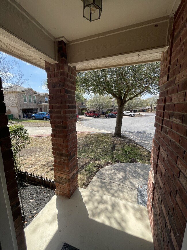 Photo - 6715 Gunlock Creek