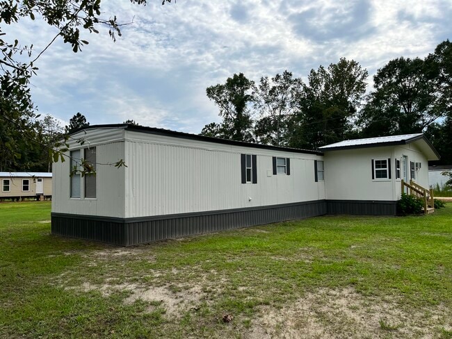 Photo - 1074 W Union Rd