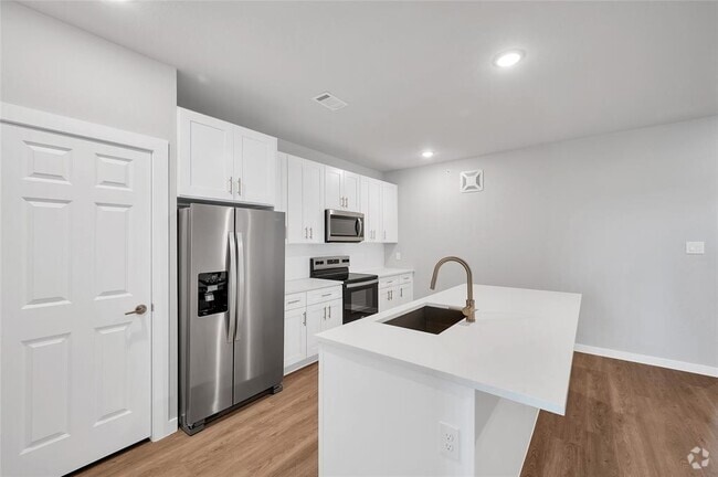 Building Photo - 7300 Magnolia Pkwy Unit 1104 Rental