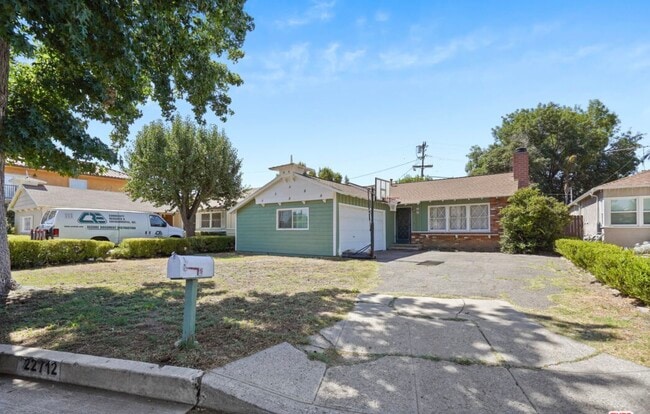 Photo - 22712 Leonora Dr