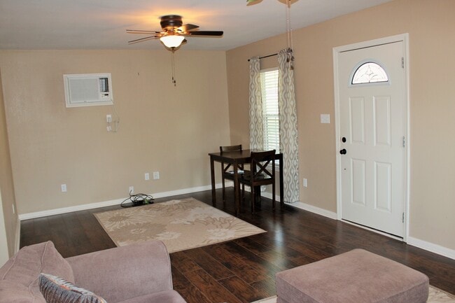 Photo - 16 W Anderson St