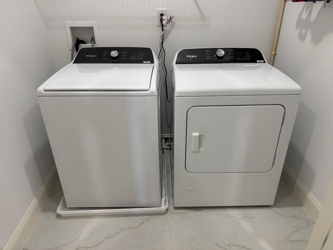 Photo - 580 North Ave Unidad 200