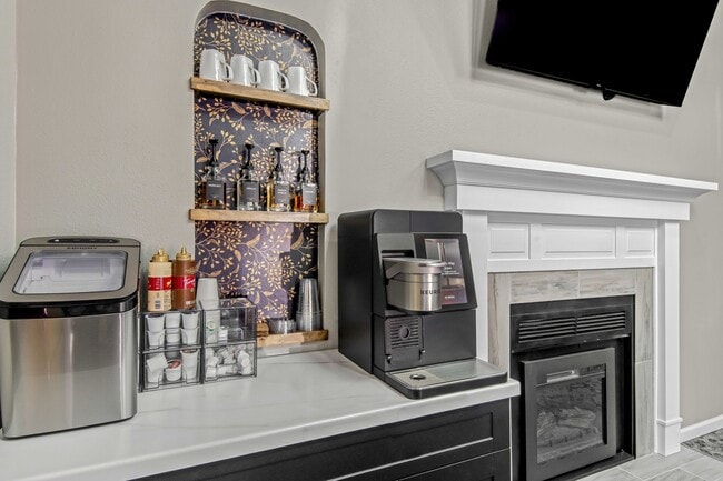 Foxcroft Apartments Complimentary Coffee Bar