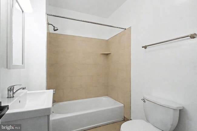 Photo - 1117 W Main St