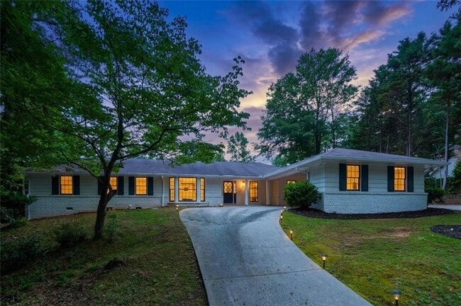 Photo - 7330 Hunters Branch Dr NE