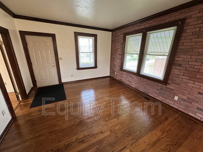 Photo - 3514 Brotherton Rd