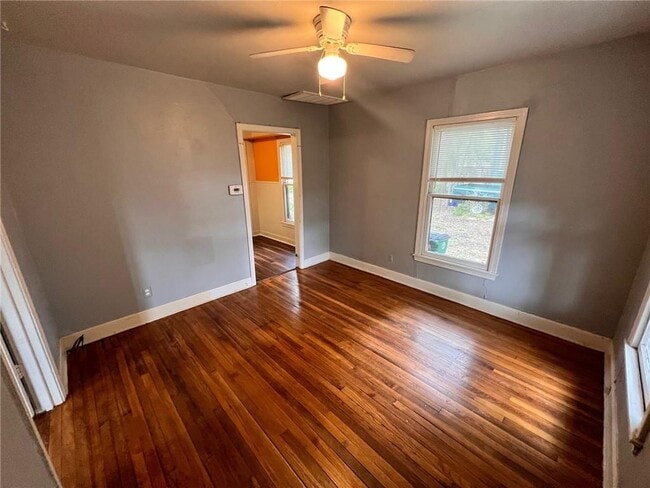 Photo - 4902 Caswell Ave
