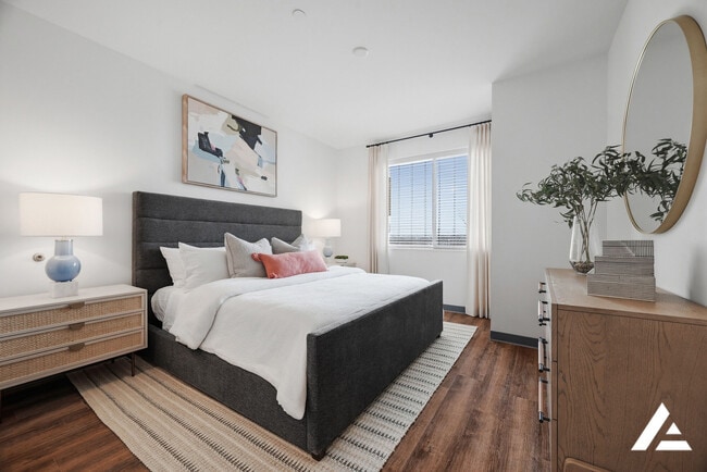 Photo - Apex Newbury