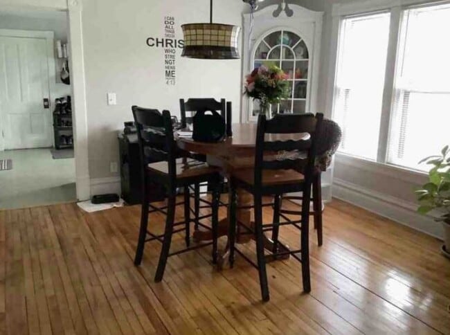 Photo - 517 3rd Ave E