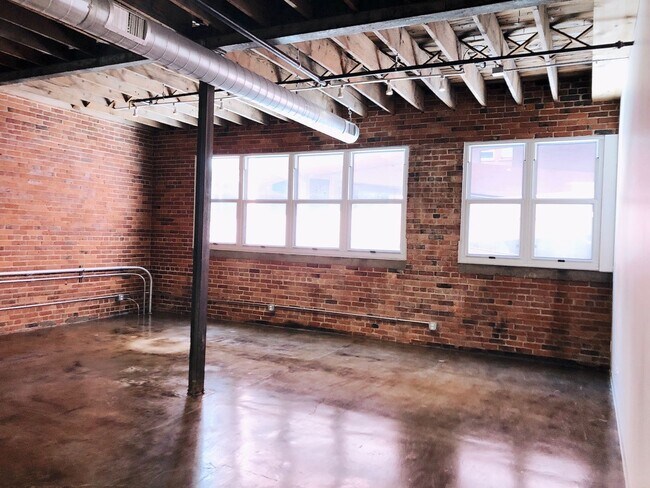 Photo - 1230 P St Unit Apt 2
