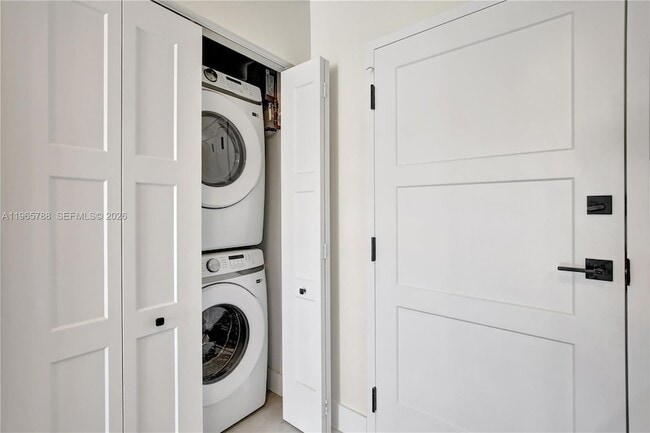 Photo - 5980 SW 40th Ave