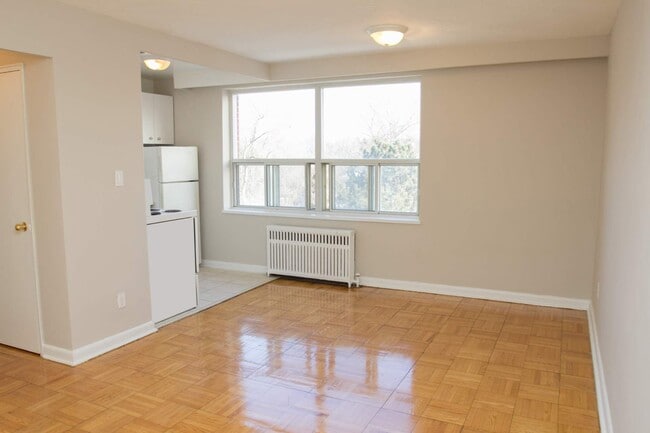 Photo - 65 Windermere Ave