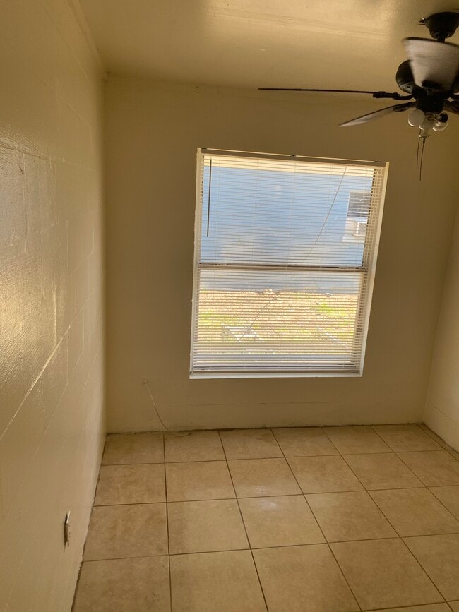 Photo - 209 Palmetto Ave NW