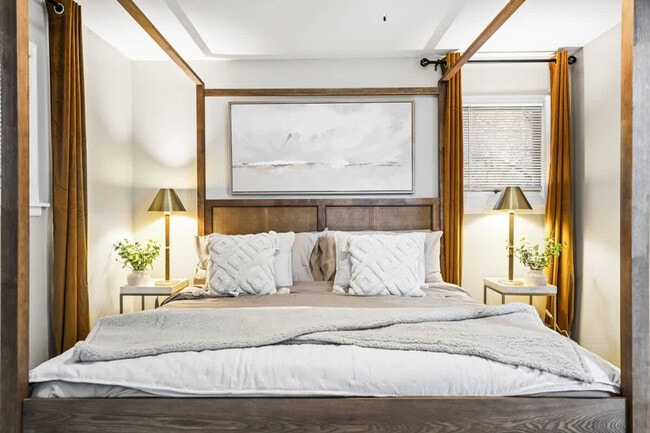 Photo - 1410 N Lama Ln Unit ID1237882P