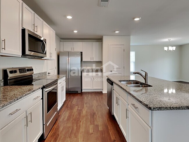 Photo - 116 Butternut Ct