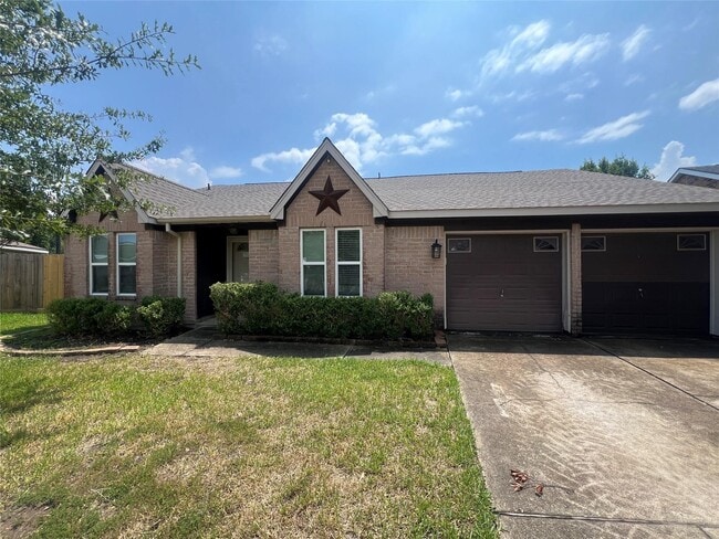 Building Photo - 22503 Braken Carter Ln Rental