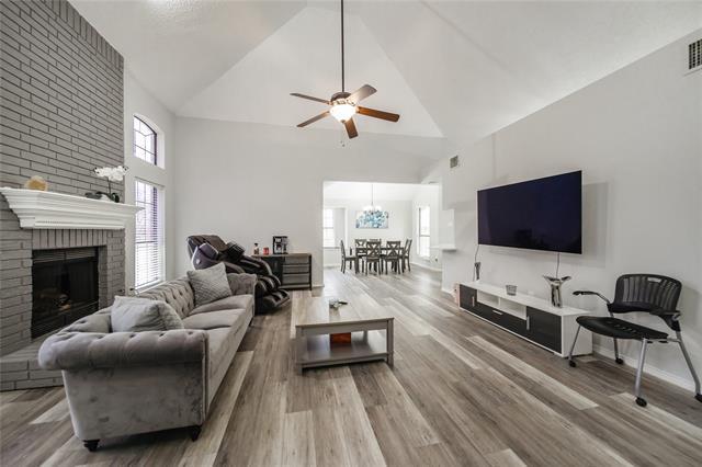 Photo - 801 Fawn Valley Dr