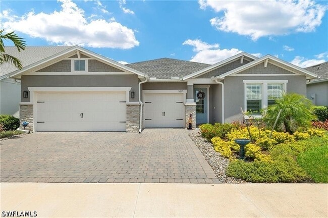 Building Photo - 16217 Bluestem Ln