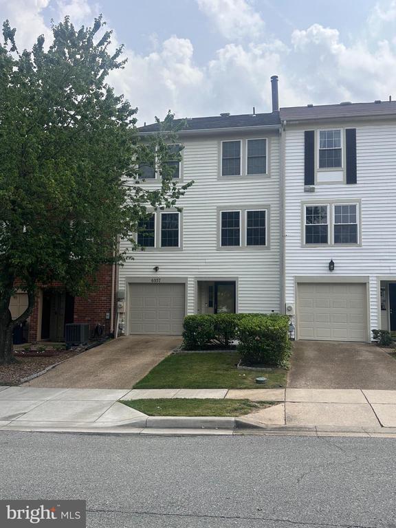Photo - 6937 Mayfair Terrace Townhome