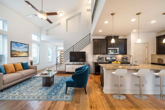 Photo - 1408 Casa Dr