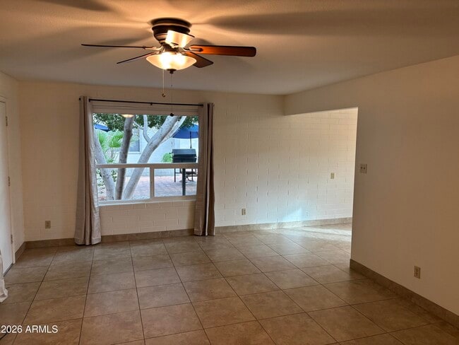 Photo - 4111 E Camelback Rd Unit 17