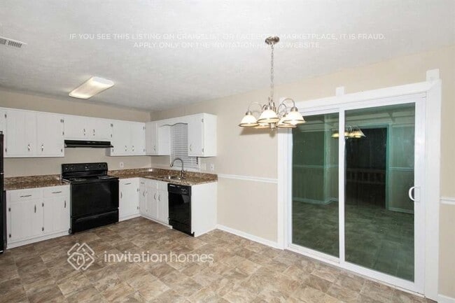 Photo - 184 Sheila Ln