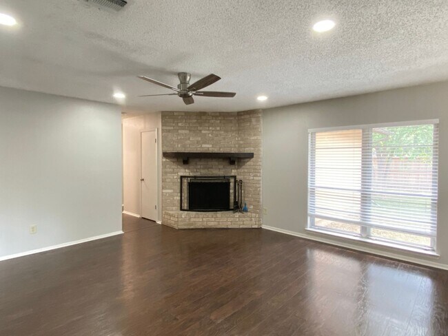 7146 Spring Grove Dr