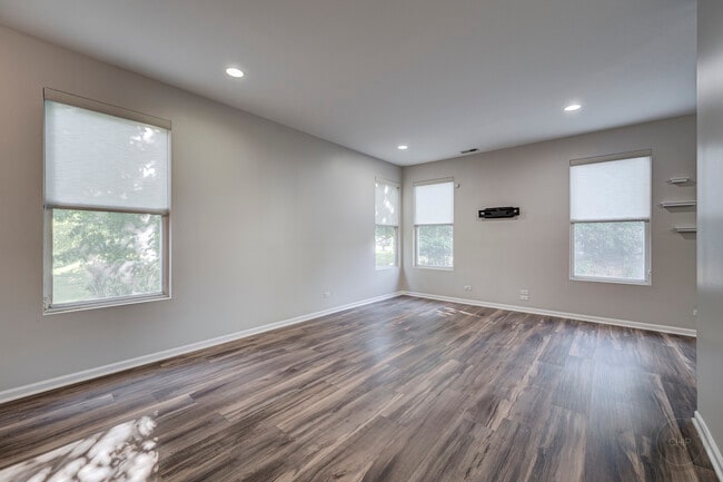 Photo - 3933 Granite Ct