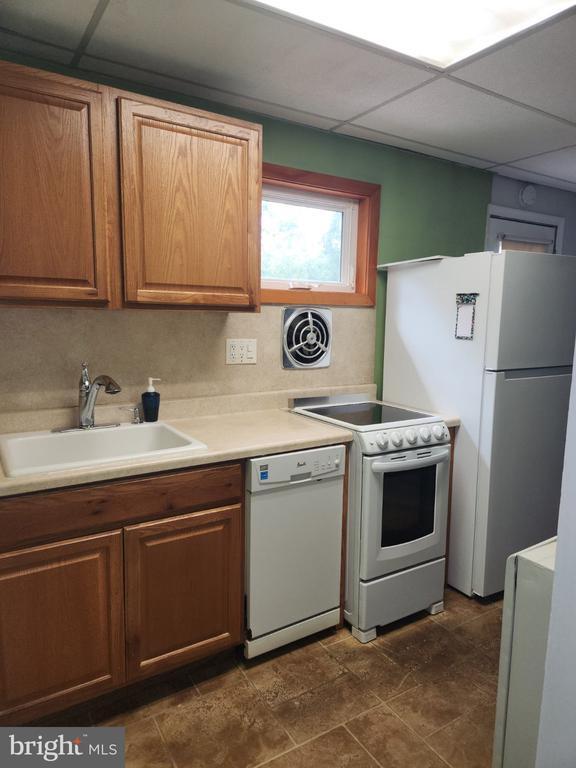 Photo - 43 E Wheat Rd