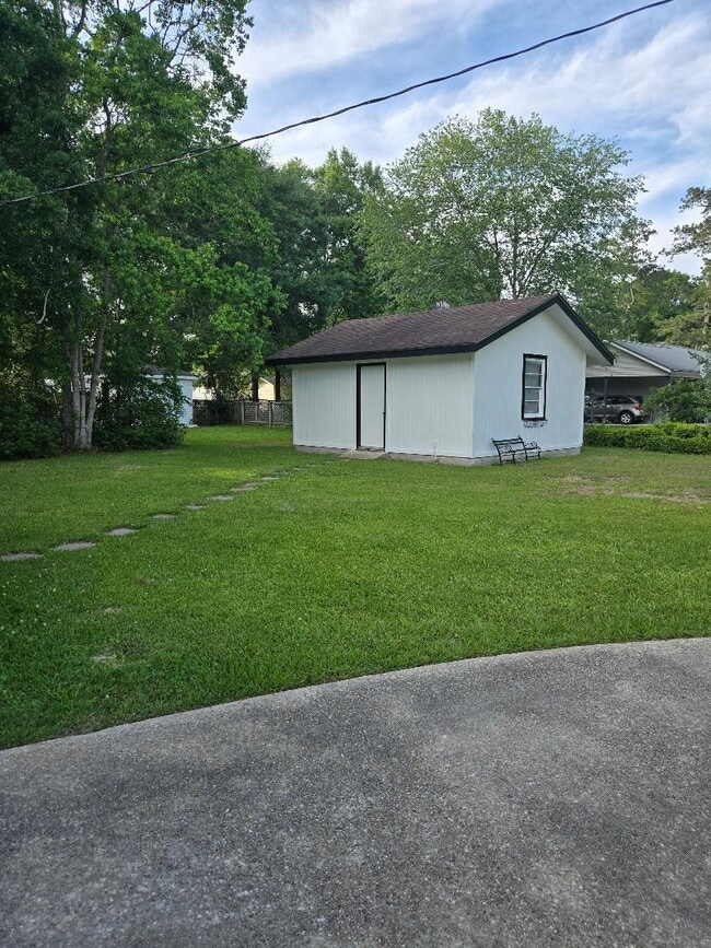 Photo - 702 Second Ave