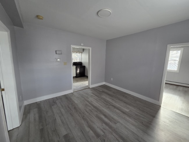 Photo - 34 N Earl St Unidad 2