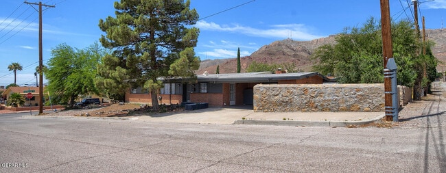 Photo - 2927 Harrison Ave