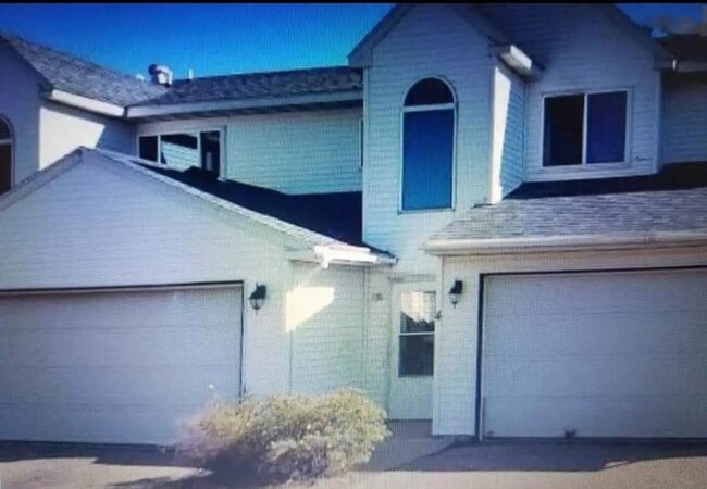 Townhome 3 - 2425 Bostrom Ct Unit TOWNHOME #3