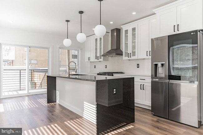 Photo - 5300 5th St NW